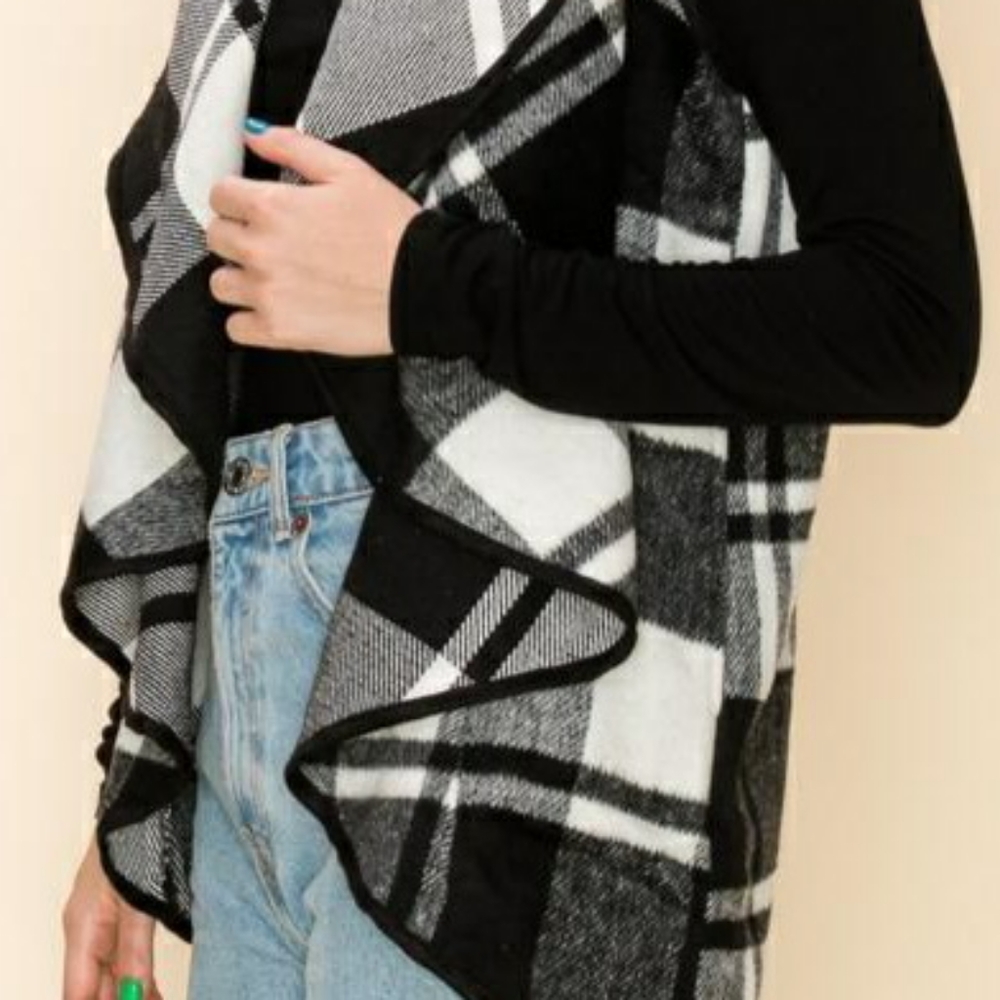 Tops - Picture 12 of 16